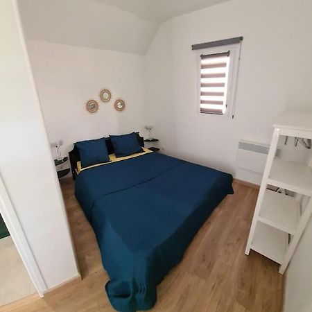 Petite Maison Cosy Dans Un Jardin. Ermont Dış mekan fotoğraf